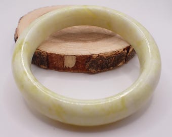 61.5mm Yellow Green Jade Crystal Bangle Bracelet - Smooth Polished Bangle - Natural Yellow White Crystal - No Chips Nice Bangle #JEWEL#1730