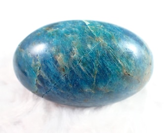 1 Piece Natural Blue Apatite Crystal Palm Stone - White Blue Oval Gallet - Small Blue Apatite Crystal Palm stone - Blue Oval #PALMS#1218
