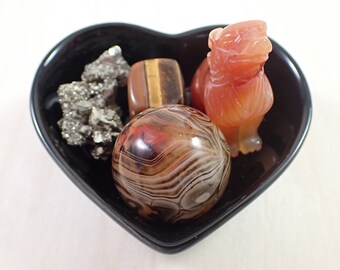 Leo Crystal Bowl Set - All Pieces Included - Black Glass Heart Bowl - Sardonyx Sphere - Tigers Eye Cube - Pyrite Specimen - Carnelian Wolf