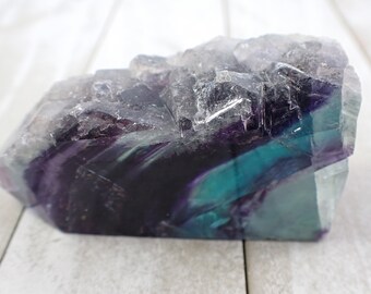 1 Piece Natural Rough Fluorite Crystal Tower - Purple Green Rainbow Flash Crystal - 75x37x24mm Rough Edge Fluorite Crystal Tower #TOWER#1199