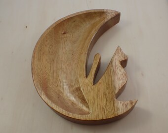 1 Piece Large Cat on Moon Shaped Wood Bowl - Smooth Polished Handmade - 187x148x24mm Tray for Crystals - Thick Handmade Wood Bowl BOWLS#1060
