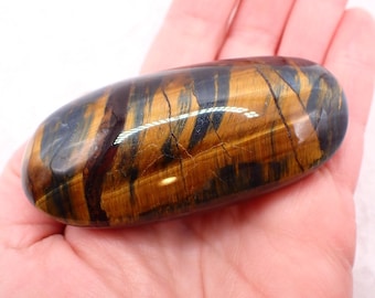1 Piece Natural Tiger Eye Jasper Crystal Palmstone - Brown Gold Shiny Gallet - Thin Oval Smooth Polished Tiger Eye Crystal Palm #PALMS#1225