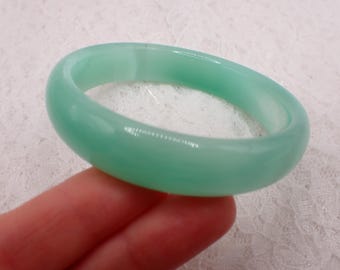 60.2mm Beautiful Seafoam Green Cats Eye Crystal Bangle Bracelet - Smooth Finish Flat Inside - Bangle Bracelet - Cat Eye Crystal #JEWEL#2018