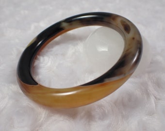 59.6mm Brown Caramel White Banded Agate Crystal Bangle Bracelet - Smooth Polished Natural Agate Crystal Bracelet - No Chips #JEWEL#1223