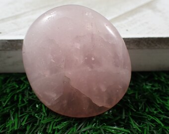 Pretty Pink Natural Rose Quartz Crystal Palm Stone - Smooth Small Round Palm - Pink Flash Rose Quartz - Small Natural Chips #PALMS#1180