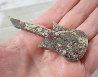 Awesome Moss Agate Crystal Guitar - Red Green White Guitar Carving - 2.75 Inch Flat Smooth Polished - Moss Agate Guitar Crystal #CRVNG#2206
