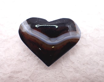Natural Sardonyx Heart Shaped Crystal - 2.25 Inch Chunky Heart - Black White Brown Crystal - Sardonyx Crystal Healing Heart #HEART#1144