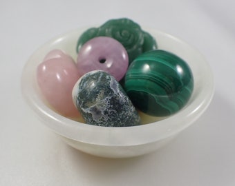 Heart Chakra Crystal Bowl - Green Onyx Kunzite Malachite - Rose Quartz Moss Agate Green Aventurine - All Crystals Included - Sphere #HEART-1