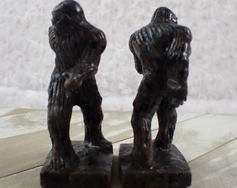 Awesome Big Foot Yooperlite Crystal Figurine - Big Foot Sasquatch - Black Gray Orange Crystal 3.25 Inch Standing Black Big Foot #ANMLS#1141