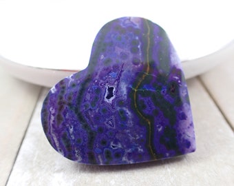 Pretty Purple Crazy Lace Agate Crystal Heart Cabochon - Deep Purple Black Dyed Heart - Smooth 1.25 Inch Crystal - Crazy Lace Cab #CBCHN#1107