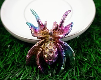 Bismuth Rainbow Crystal Spider Carving - Green Blue Pink Heavy Metal Spider - Crystal Bismuth Carving - 2 Inch Spider Decor #ANMLS#1075
