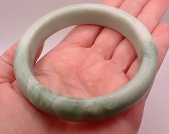 61.0mm Green Jade Crystal Bangle Bracelet - Semi-Smooth Polished Bangle - Natural Green Crystal Bracelet - No Chips Nice Green #JEWEL#1678