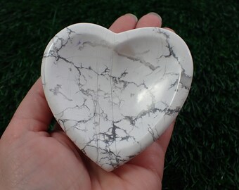 1 Piece Natural Howlite Heart Shaped Crystal Bowl - Large Smooth Polished Bowl - Tray for Crystals - 81x77x27mm White Heart Bowl #BOWLS#1020