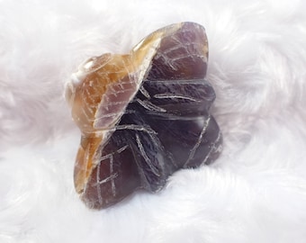Cute Grape Agate Crystal Bumble Bee - Purple Gold Handmade Carving - 1.75 Inch Purple Gold White Insect - Bee Crystal Carving #ANMLS#1157
