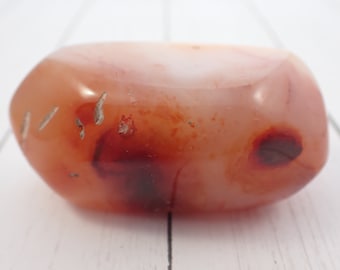 1 Piece Natural Carnelian Crystal Palm Stone - Smooth Narrow Gallet Stone - Orange White Carnelian Crystal - Smooth Oval Palm #PALMS#1091