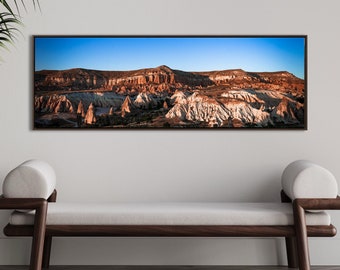 Panoramische canvasafdruk Cappadocië: Turkije: rotsformaties feeënschoorstenen