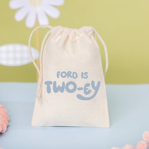 Two-ey Birthday Favor - Doggy Bags -Customized Goodie Bag -Custom Name -Animal Bag -Kids Party Favor -Twoey Birthday -This Episode is Called