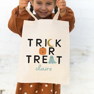 Kids Trick or Treat Bag - Kids Tote Bag - Customized Name Tote - Halloween Gift - Childrens Name Bag - Halloween Tote Bag - Candy Bag