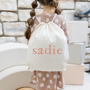 Personalisierter Rucksack - Kindersporttasche - Personalisierter Goodie Bag - Benutzerdefinierter Name - Kindername Tasche - Bibliothek Buch Tasche - Kordelzug Rucksack