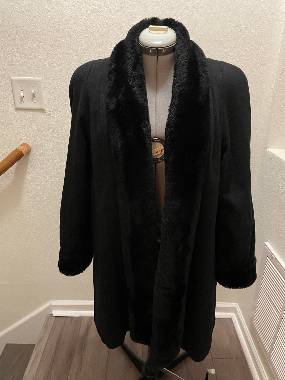 Superfina alorna sale coat
