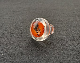 Flaschenverschluss aus Glas mit handbemaltem Cabochon – Unikat