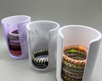 Bobby the Bobblenizer - The hair tie organizer / hair tie storage