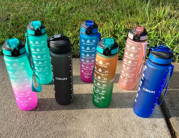 Water Bottles 32oz Motivational Water Bottle with Time Marker for