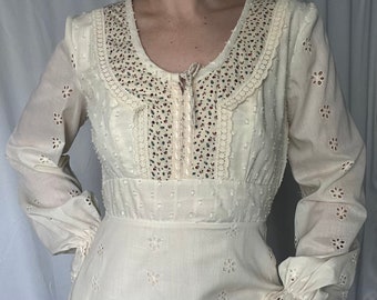 Vintage Gunne Sax Inspired Cream Eyelet Prairie Dress