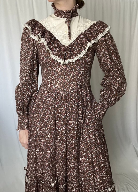 Vintage Gunne Sax (original tag cut) Brown Floral… - image 3