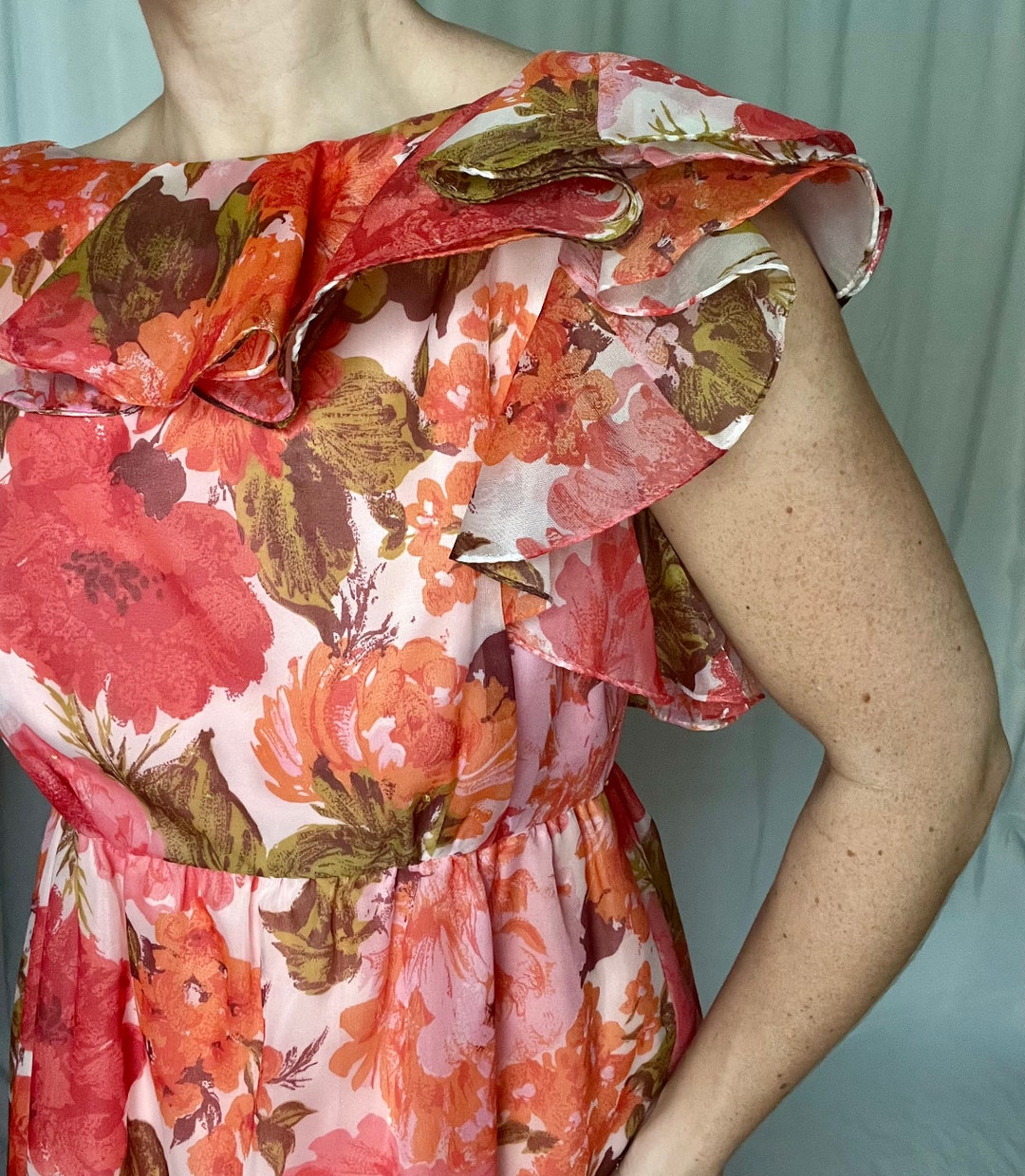 Young Dimensions Saks Fifth Avenue Bold Floral Print Dress Etsy