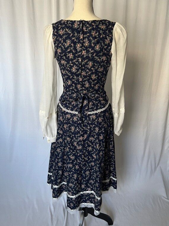 1970s Vintage Navy Gunne Sax Midi Floral Peplum Style… - Gem