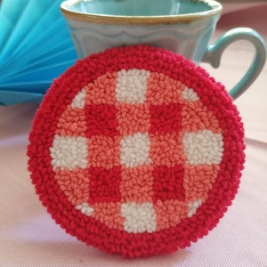 Red plaid mug rug