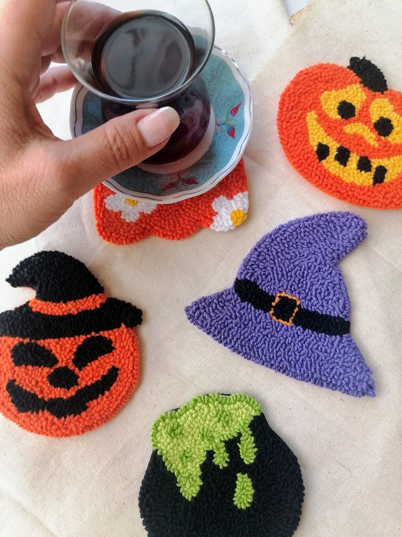 witch hut coaster, cute pumpkin mug rug