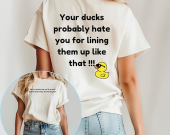 面白いアヒルのTシャツ：コンフォートカラーのレトロミームTシャツ