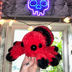 crochet spider plushie