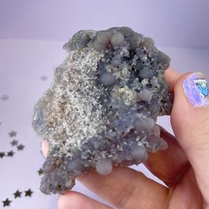 Grape Agate Cluster, Purple Grape, Botryoidal Crystal Mineral