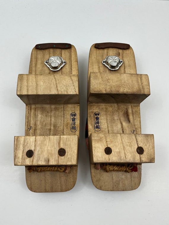 Vintage Japanese wooden geta sandals - image 3