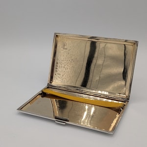 Portasigarette in argento Alfred Dunhill