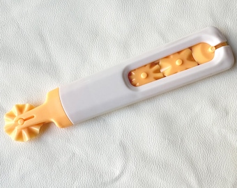 4in1 Clay Cutting Tool. Easily Cut 4  Different Patterns and Lines.