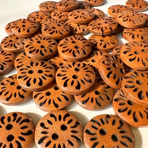 50-100 pcs Whole Sale Chrysanthemum Buttons, 3 Size Available. Bulk Wooden Buttons. 0.75, 1 inch sizes. Vintage Buttons, Classic Buttons image 4