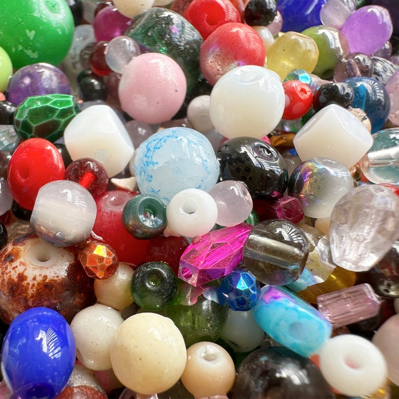 500-1000 pcs assorted crystal mixture beads. 3mm-12mm Jesse James Glass Crystal Beads Mix Random Pick Batch. Mix Size. zdjęcie 5