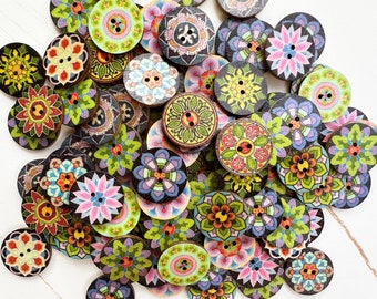 50-100 pcs Whole Sale Mix of Colorful Buttons, Bulk Wooden Buttons. 0.75, 1 inch sizes. Painted Buttons.Vintage Buttons, Sewing Supplies.