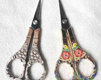 Copper and Gold Classical Embroidery Scissors.Small scissors.Beautiful Sewing Gift or Quilting Gift.Antique Vintage Style Quilting Scissors.
