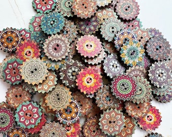 50-100 pcs Whole Sale Mix of Colorful Buttons, Bulk Wooden Buttons. 0.75, 1 inch sizes.  Sewing, Notions, Painted Buttons, Vintage-style