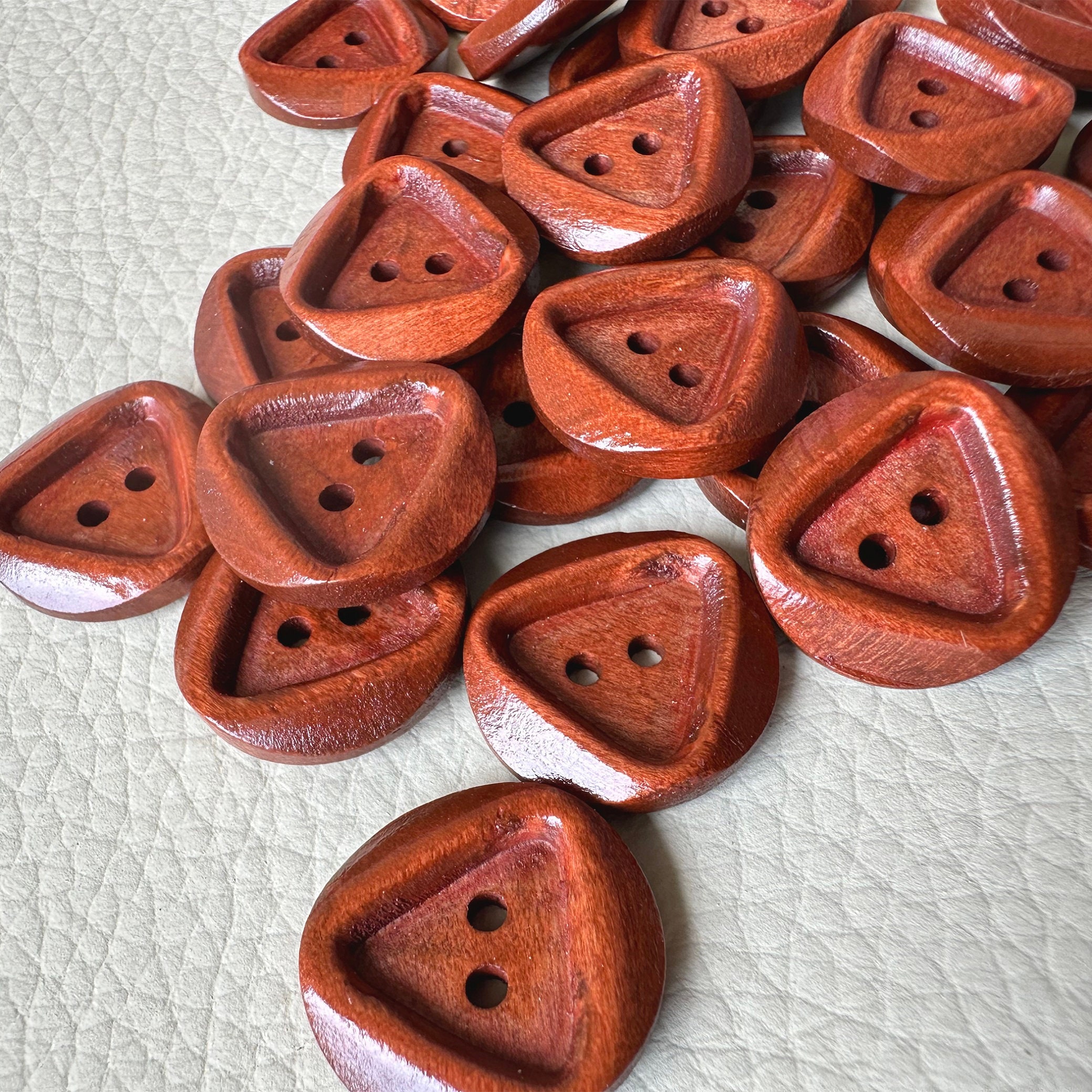 Triangular Back Button 50-100 Pcs Whole Sale Carved Triangular Pattern Wooden Buttons. Bulk ...