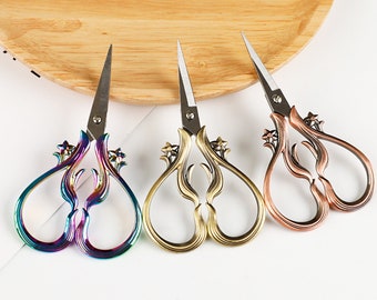 Mini embroidery scissors, 3 colors available. Small vintage scissors, durable small sewing scissors.flower scissors.