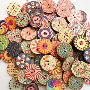 50-100 piezas Mezcla completa de botones coloridos, botones de madera a granel. Tamaños de 0,75 y 1 pulgada. Botones Vintage, Costura, Nociones imagen 1