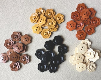 50 pcs Whole Sale Carved Flower Wood Buttons, Bulk Wooden Buttons.     Multiple sizes and color. Classic Buttons. Sewing.Vintage Buttons