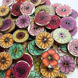 50-100 pcs Wholesale Flower Buttons Mix, Bulk Wooden Buttons. 0.75, 1 inch sizes. Painted Buttons.Sewing Supplies.