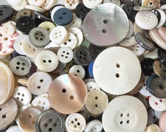 100-500 pcsWholse sale Real Mother of Pearl Natural Shell Buttons.  Bulk High-end Suit Buttons. sewing,Buttons,craft button,random button